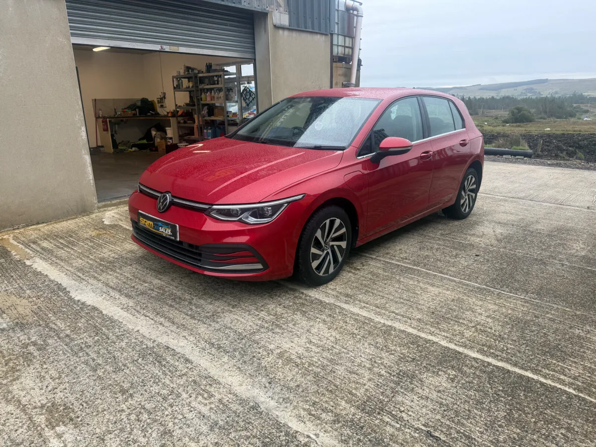 Volkswagen Golf 2022 - Image 3