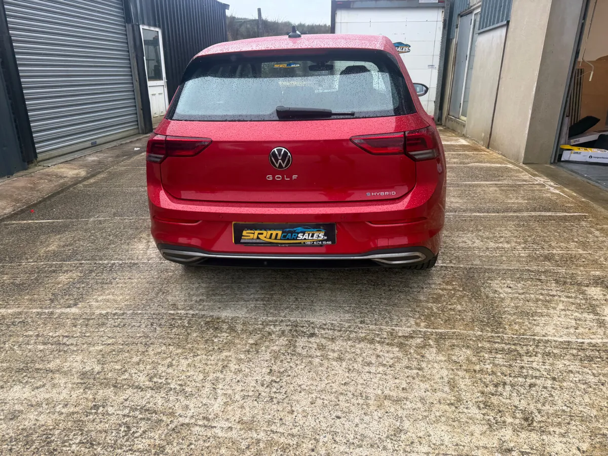 Volkswagen Golf 2022 - Image 6