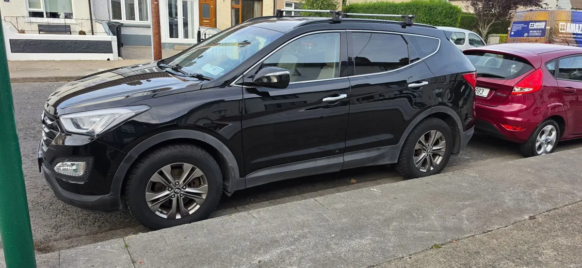 Hyundai Santa Fe 2014 - Image 1