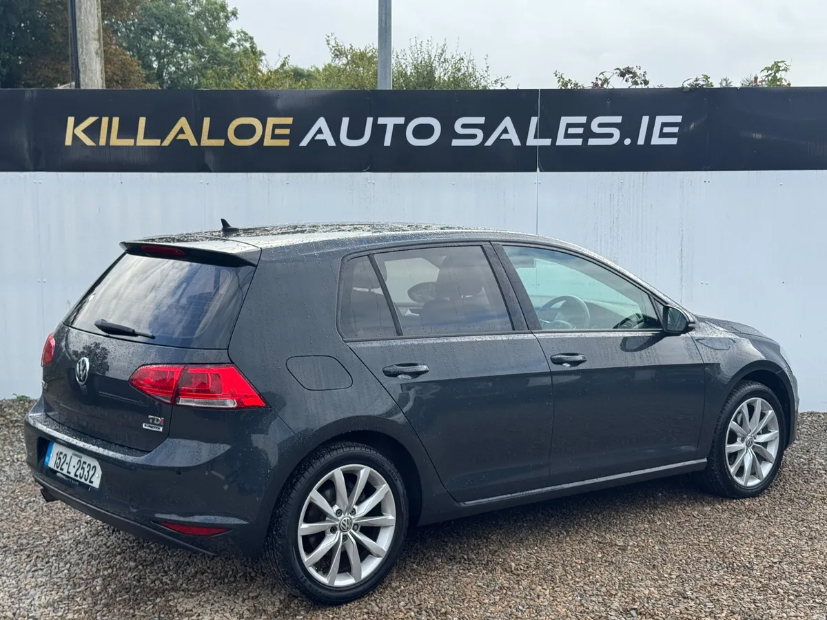 2015 Volkswagen Golf 1.6D Lounge (Low Miles) - Image 4