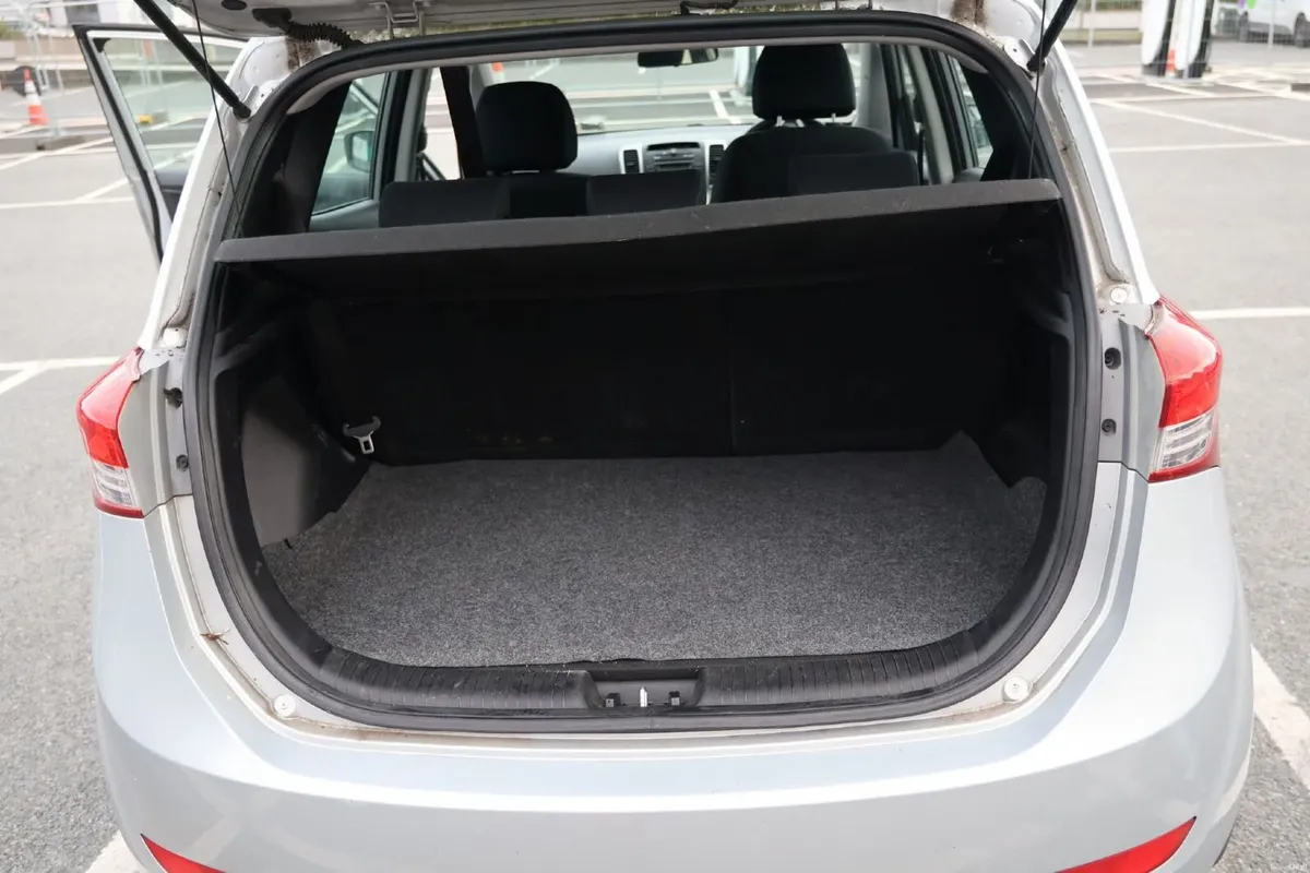 Hyundai ix20 2012 - Image 3
