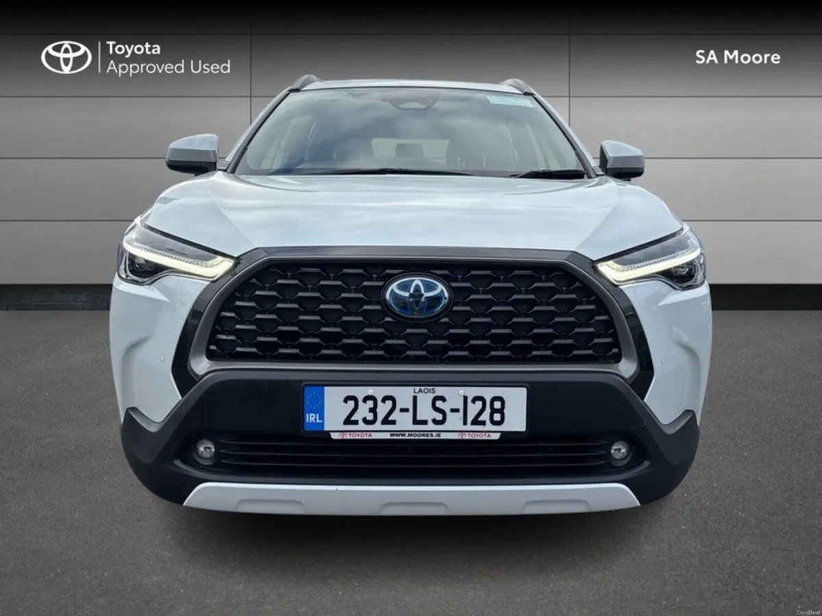 Toyota Corolla Cross HYBRID SPORT - Image 5