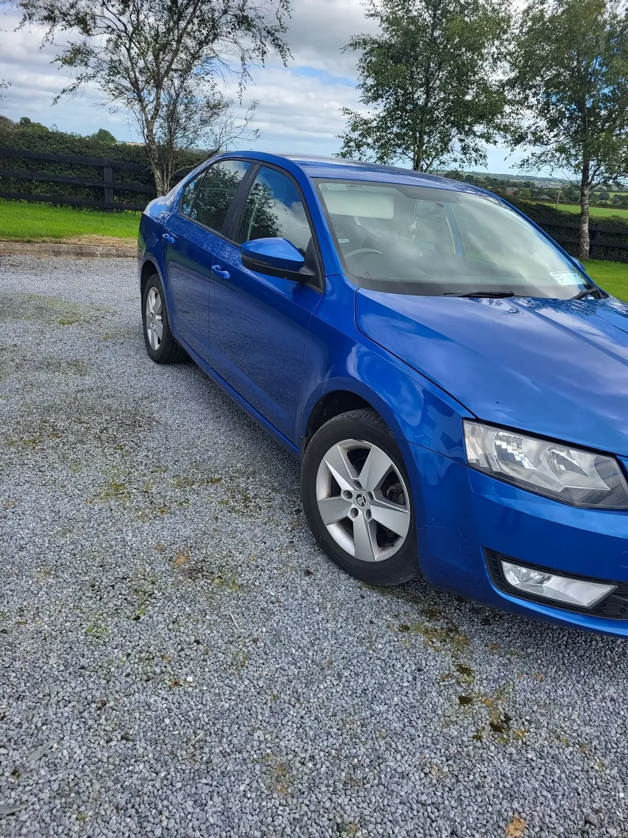 132 Skoda 0ctavia Ambition - Image 5