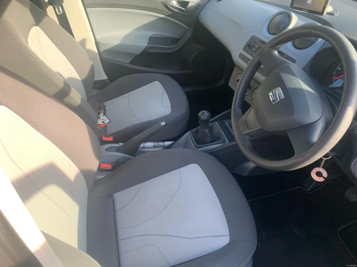 SEAT Ibiza 2015 - Image 5