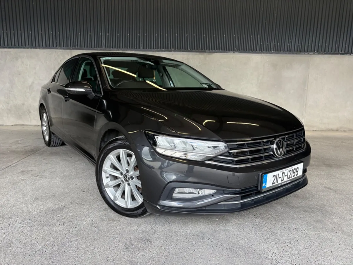 Volkswagen Passat VW PASSAT BUISINESS EDITION - Image 1