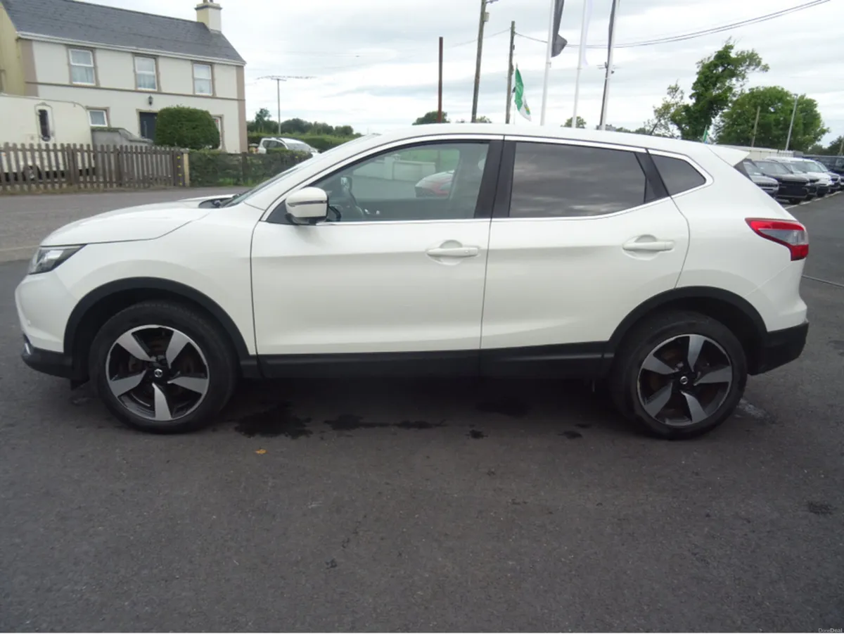 Nissan Qashqai 1.6 DCI N-CONNECTA 5DR - Image 4