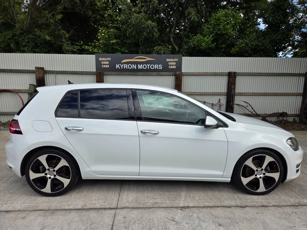 Volkswagen Golf Comfortline 1.2 TSI DSG - Image 4