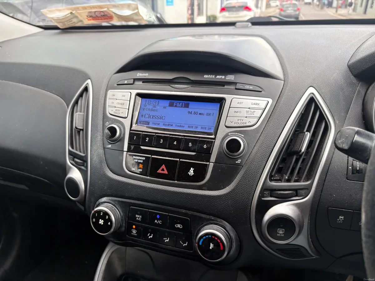 Peugeot 208 2014Very Low KM's - Image 6