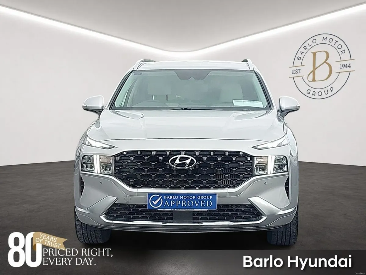 Hyundai Santa Fe Executive Plus 1.6i PHEV 4WD - Image 3