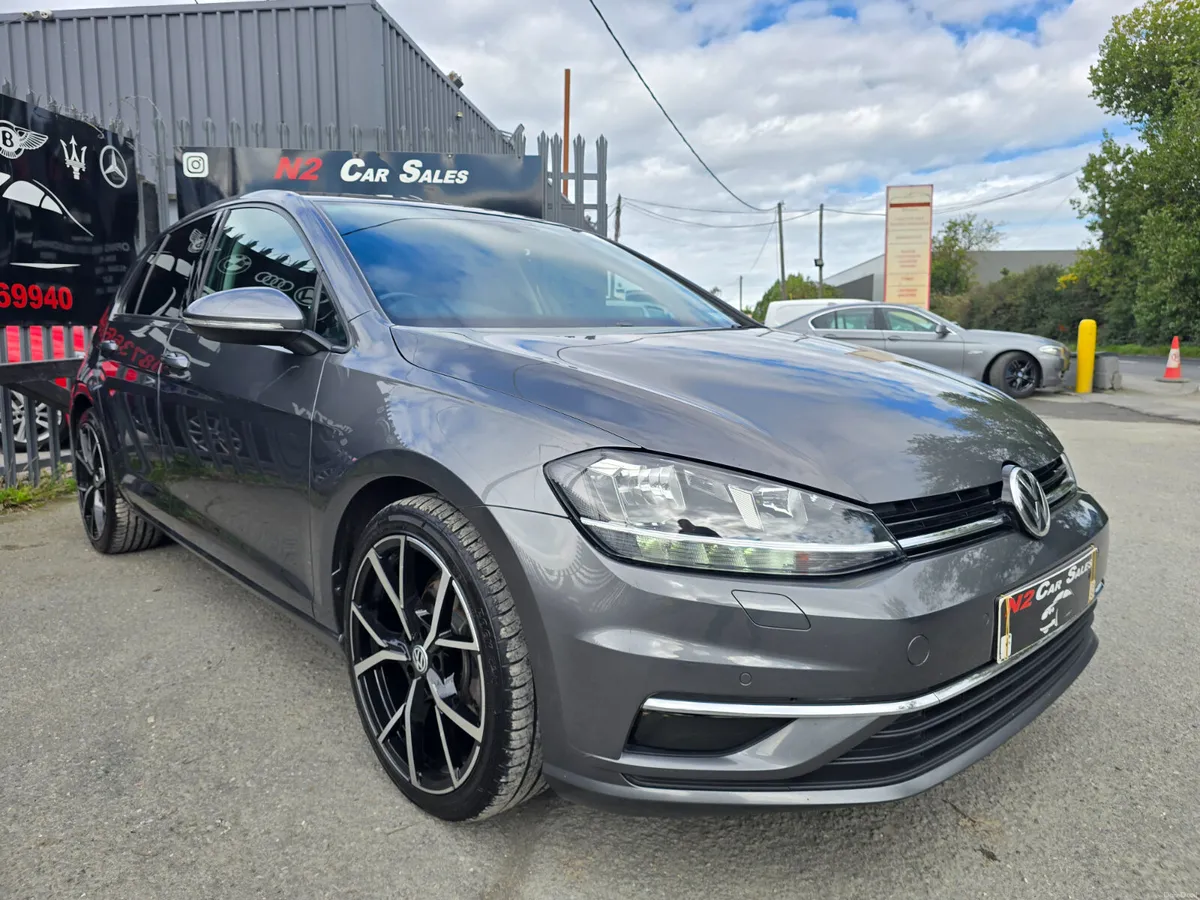 Volkswagen Golf 2017 - Image 2