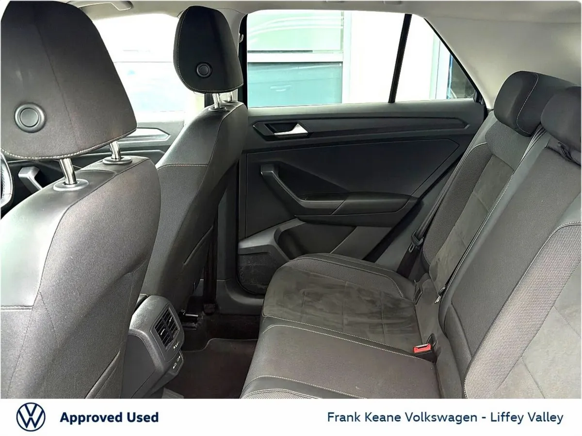 Volkswagen T-Roc STYLE 1.0 TSI 110HP *INDIUM GREY - Image 6