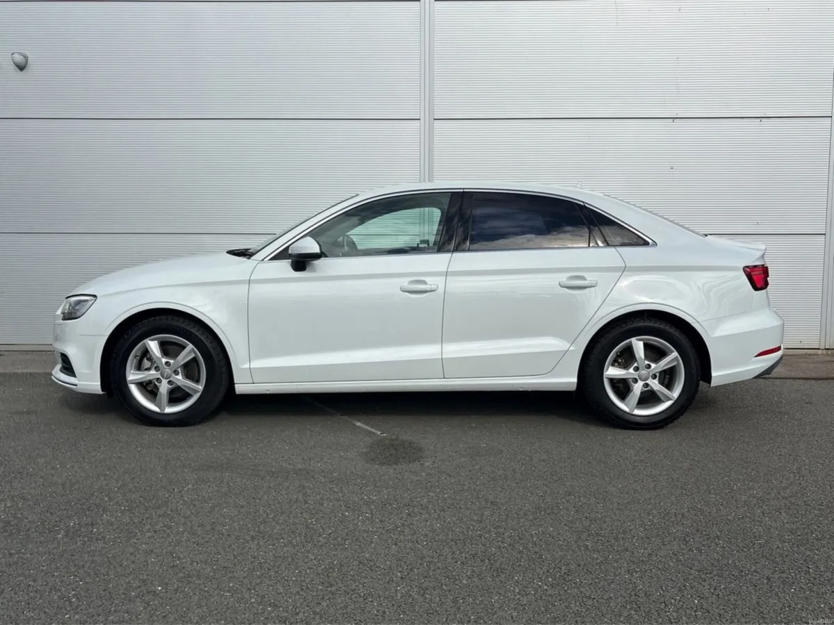 Audi A3  A3 Saloon 1.4 TFSI (090131) - Image 5