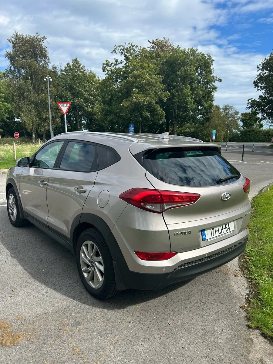 2017 Tucson Executive 1.7 Diesel - Image 4