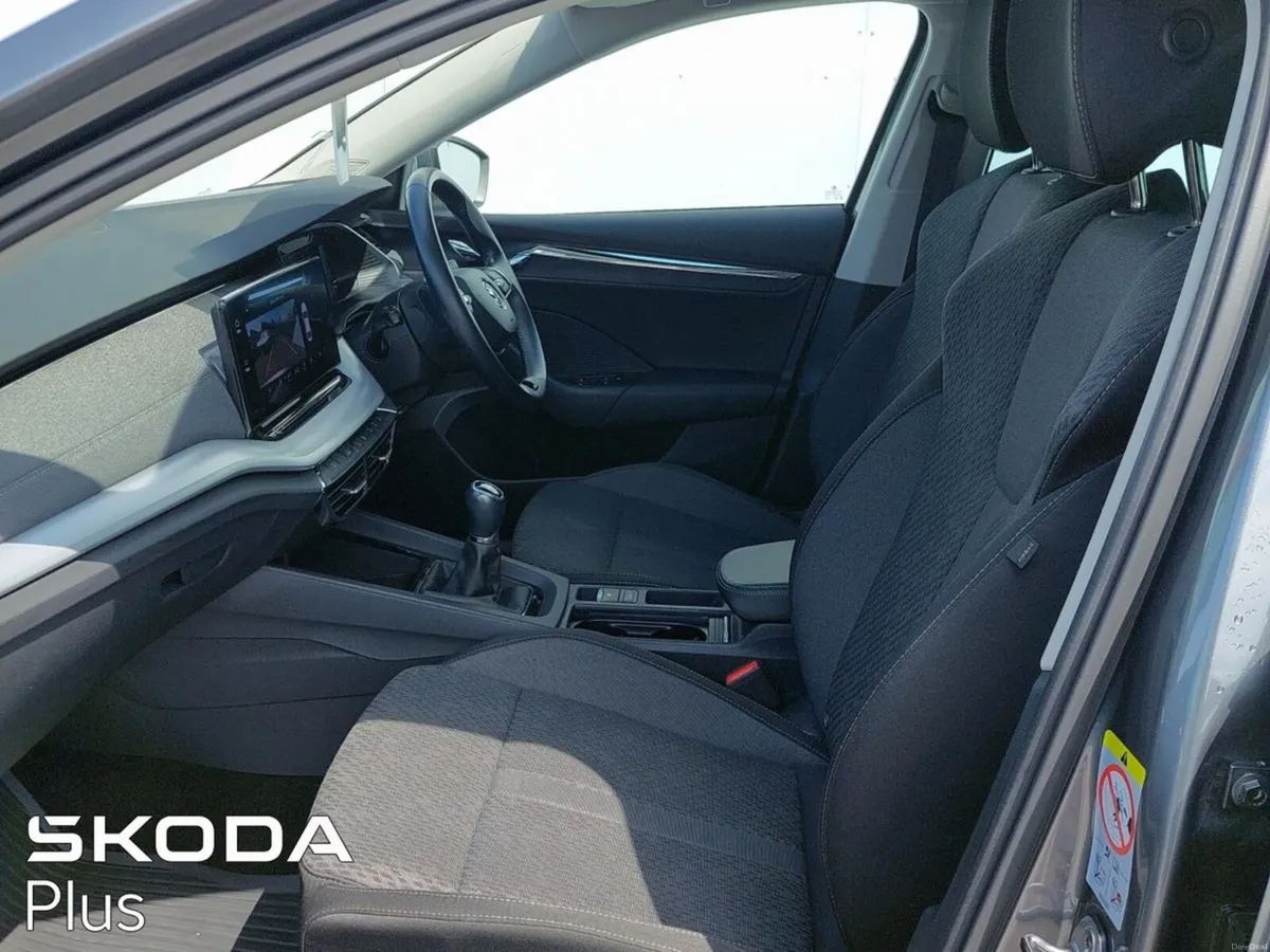 Skoda Octavia STYLE 2.0TDI 115HP *WIRELESS CARPLAY - Image 4