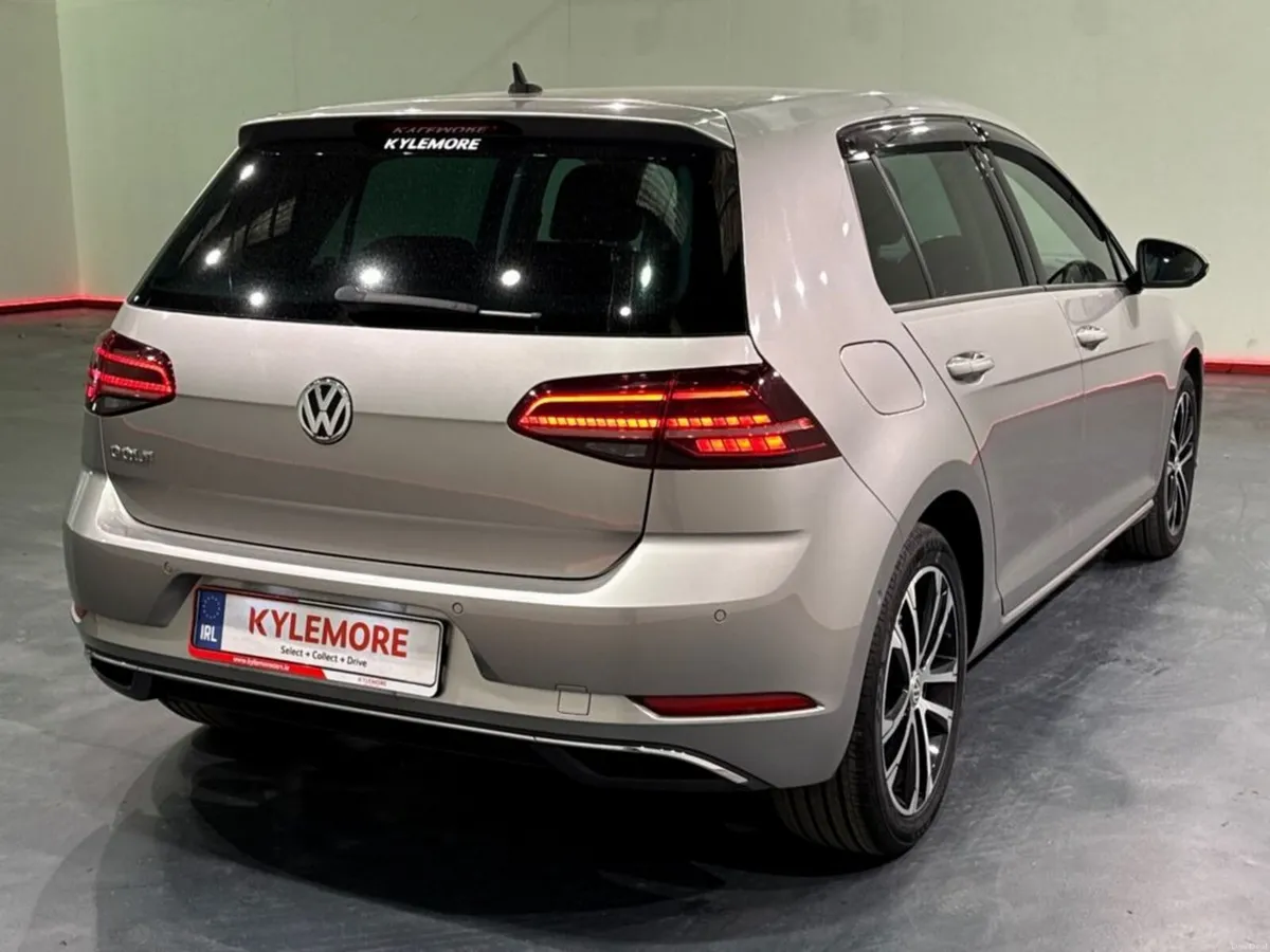 Volkswagen Golf 1.2 AUTOMATIC TSI COMFORT LINE MEI - Image 3