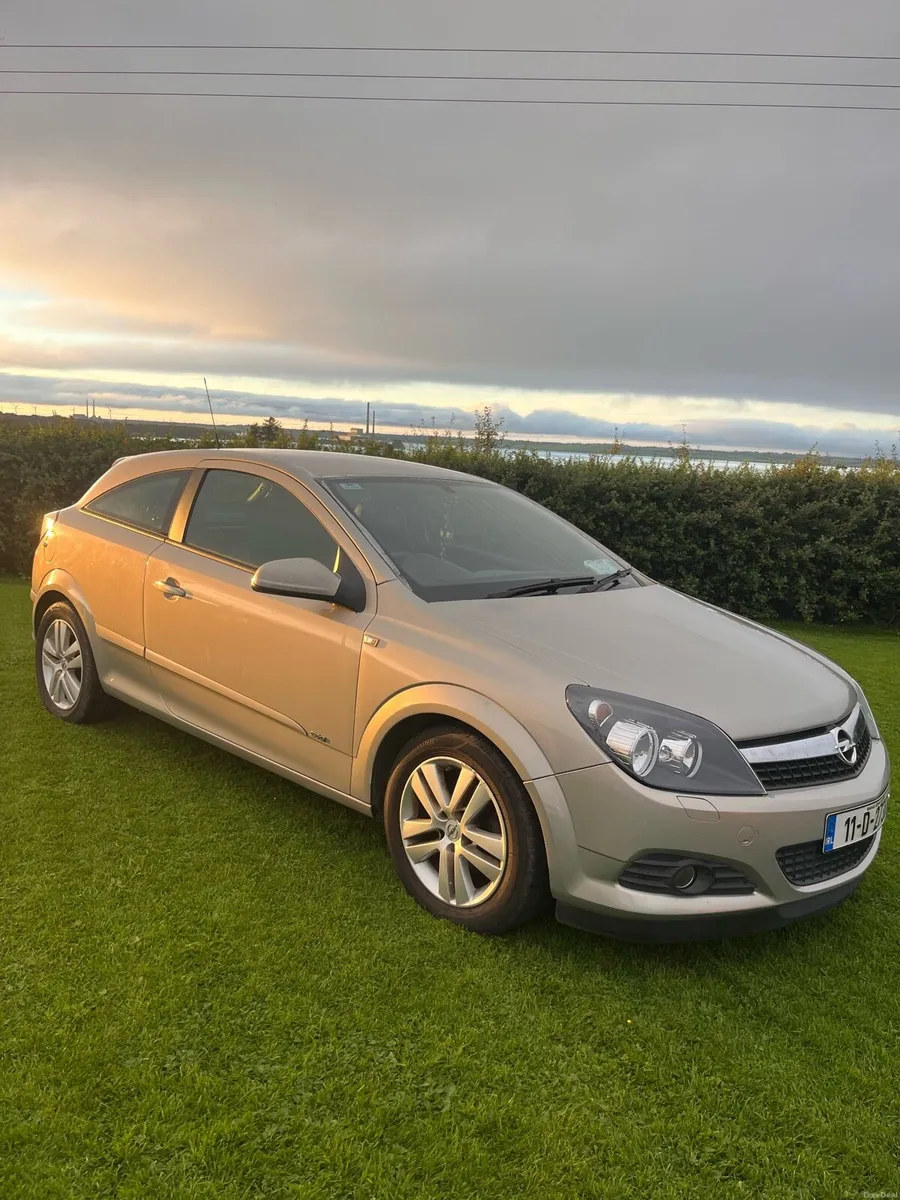 2011 Opel Astra GTC SXi 1.4 16V - Image 4