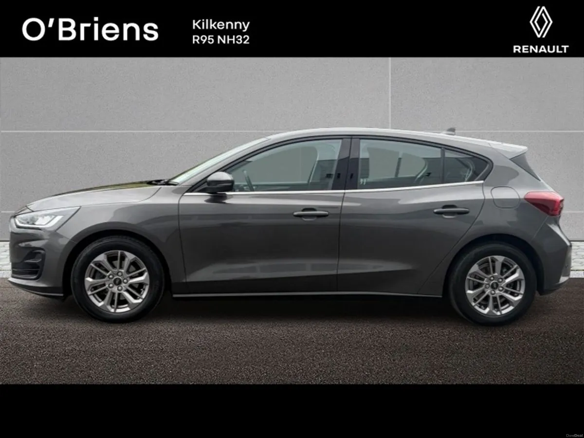 Ford Focus TITANIUM 1.0 ECOBOOST 125BHP PRISTINE C - Image 6