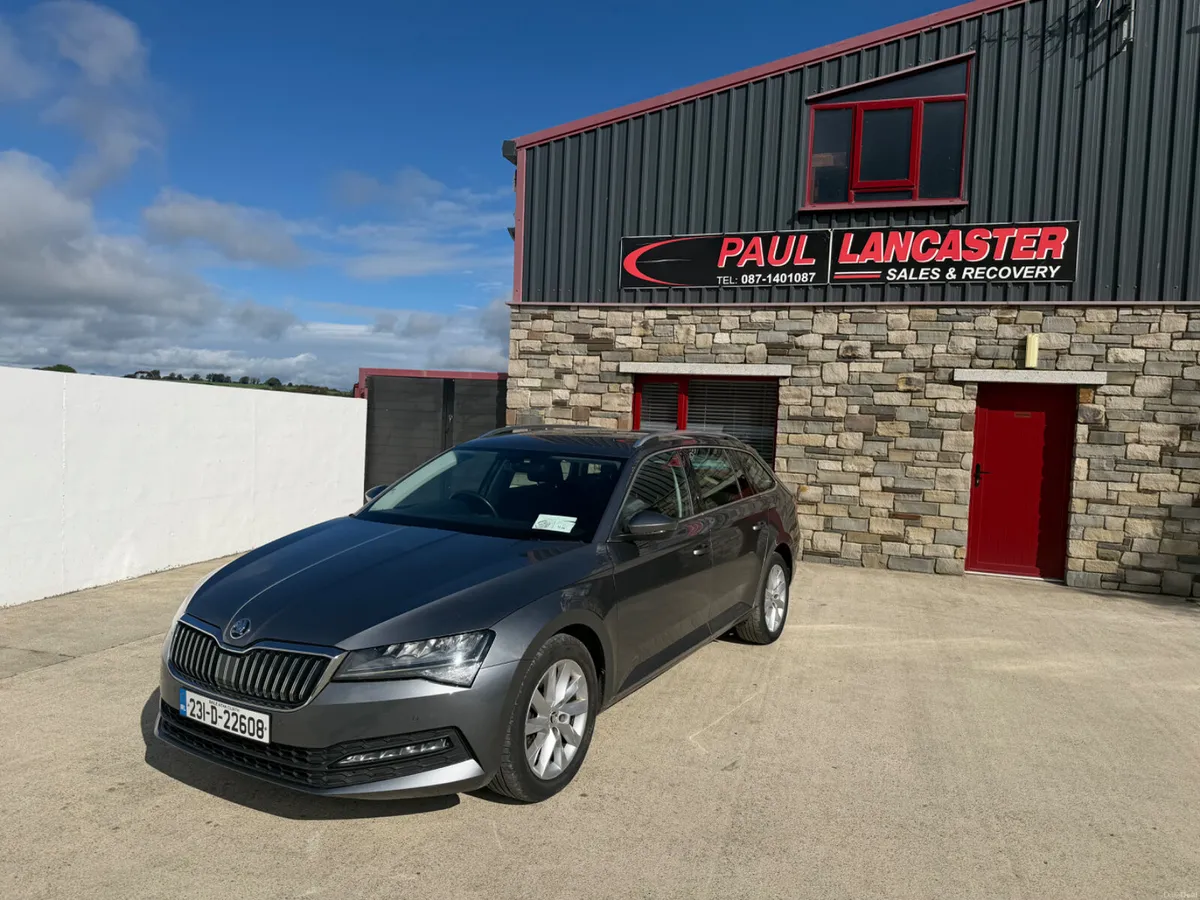 Skoda Superb 2023 - Image 5