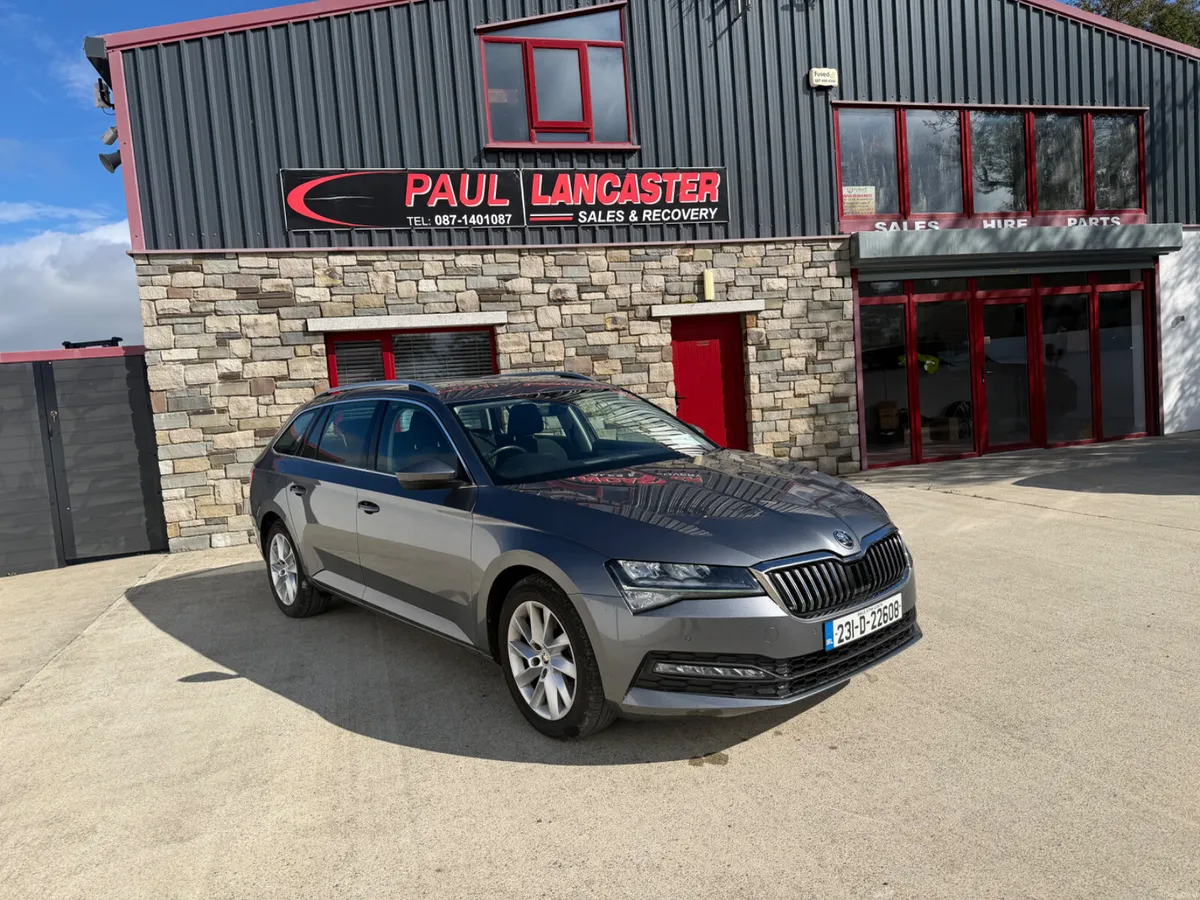 Skoda Superb 2023 - Image 4