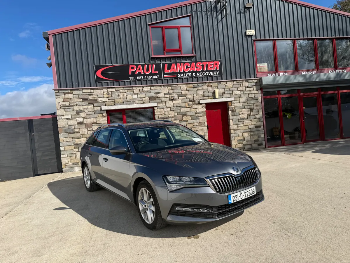 Skoda Superb 2023 - Image 3
