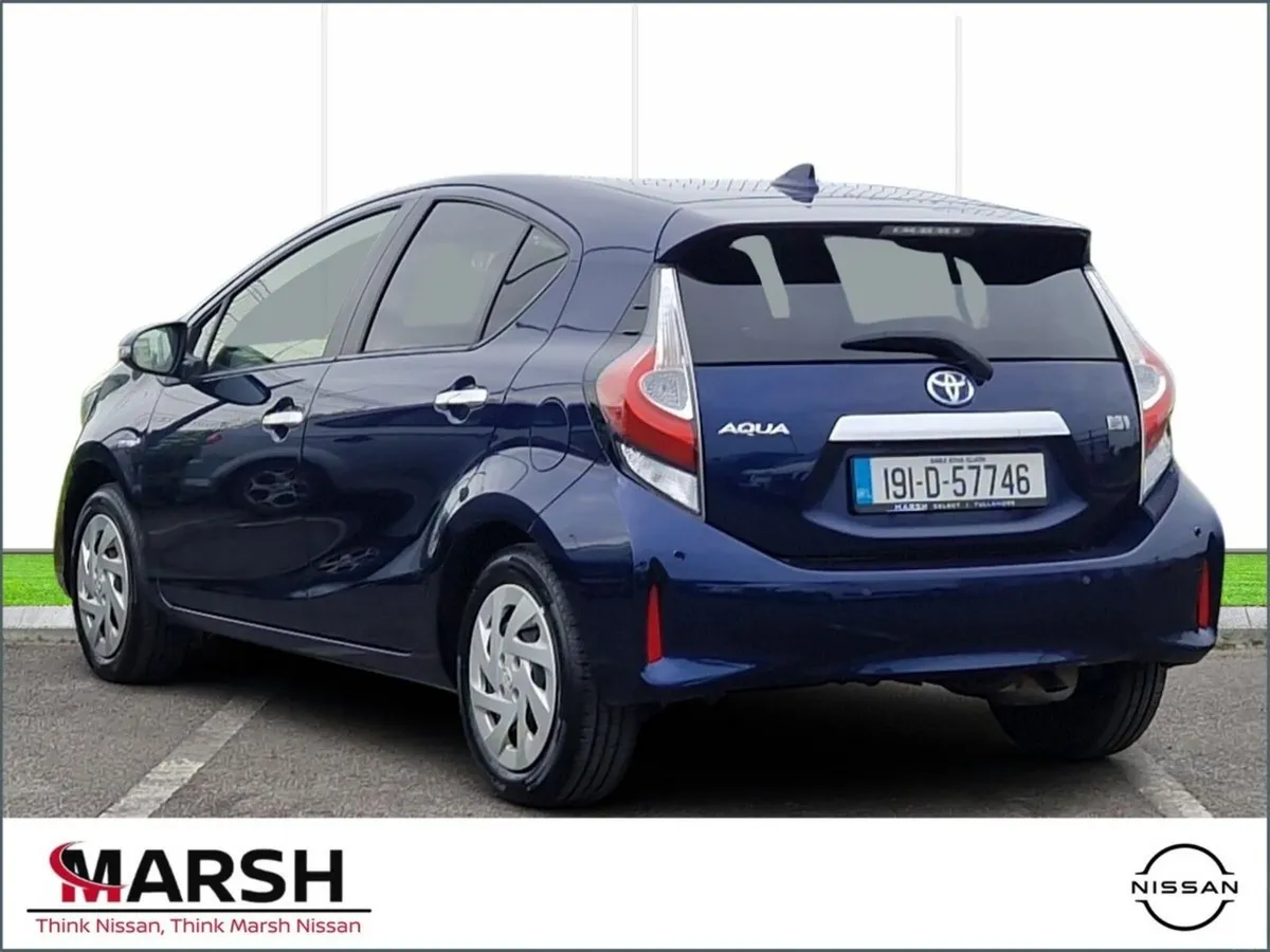 Toyota Aqua 1.5 HYBRID - Image 2