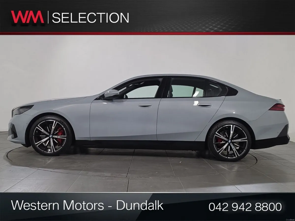 BMW i5 eDrive 40 M Sport Pro - Image 3