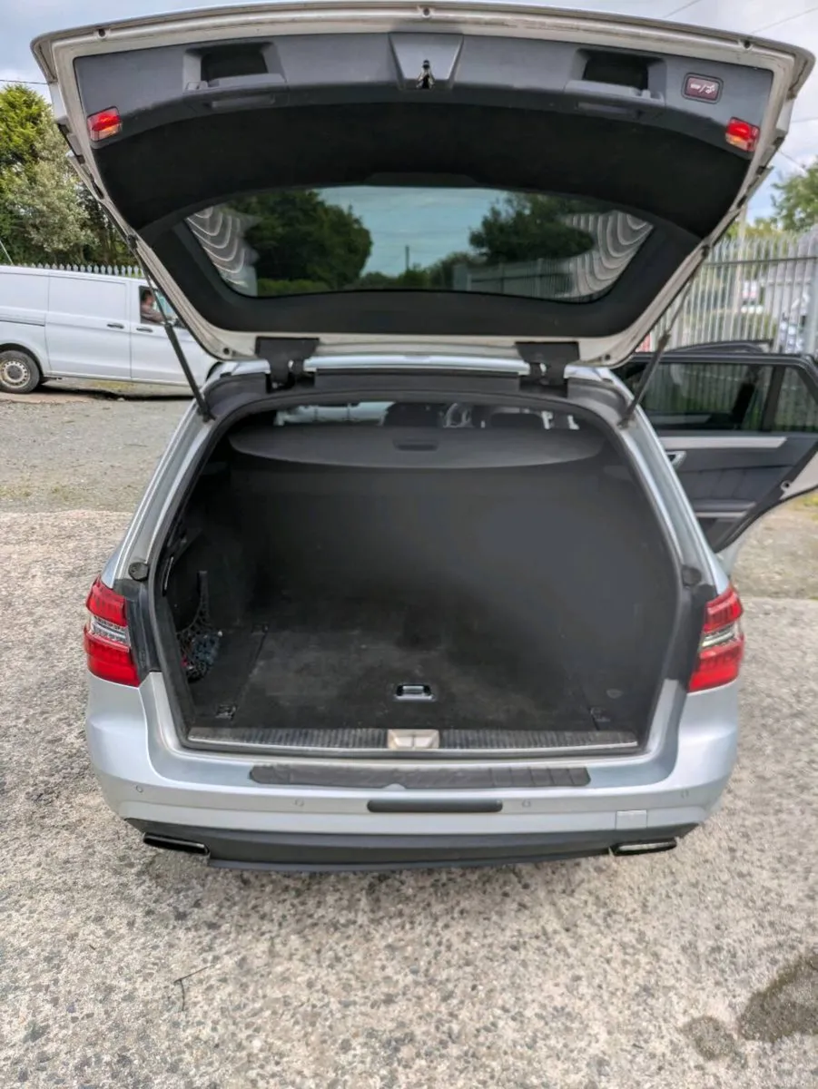 Mercedes e220 amg diesel auto estate - Image 6