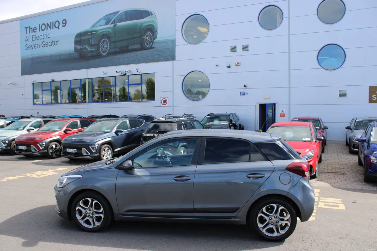 Hyundai i20 2020 - Image 2