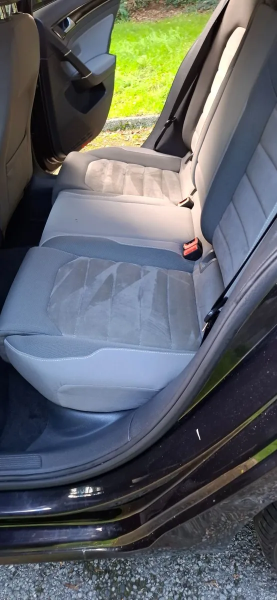 142 VW Golf , MINT  ,HIGHLINE - Image 3