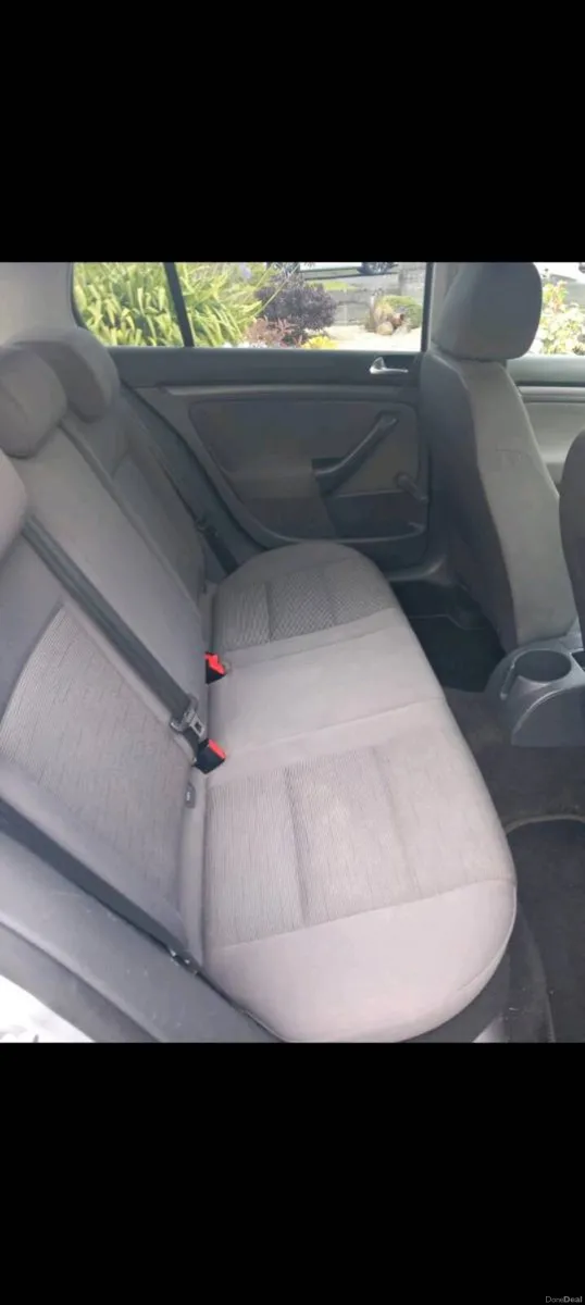 Car - Image 3