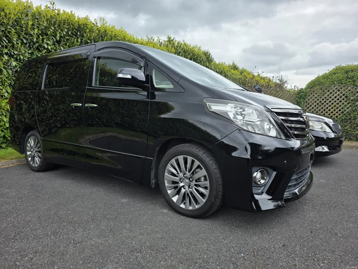 Toyota Alphard "Type Gold 2" - Image 2