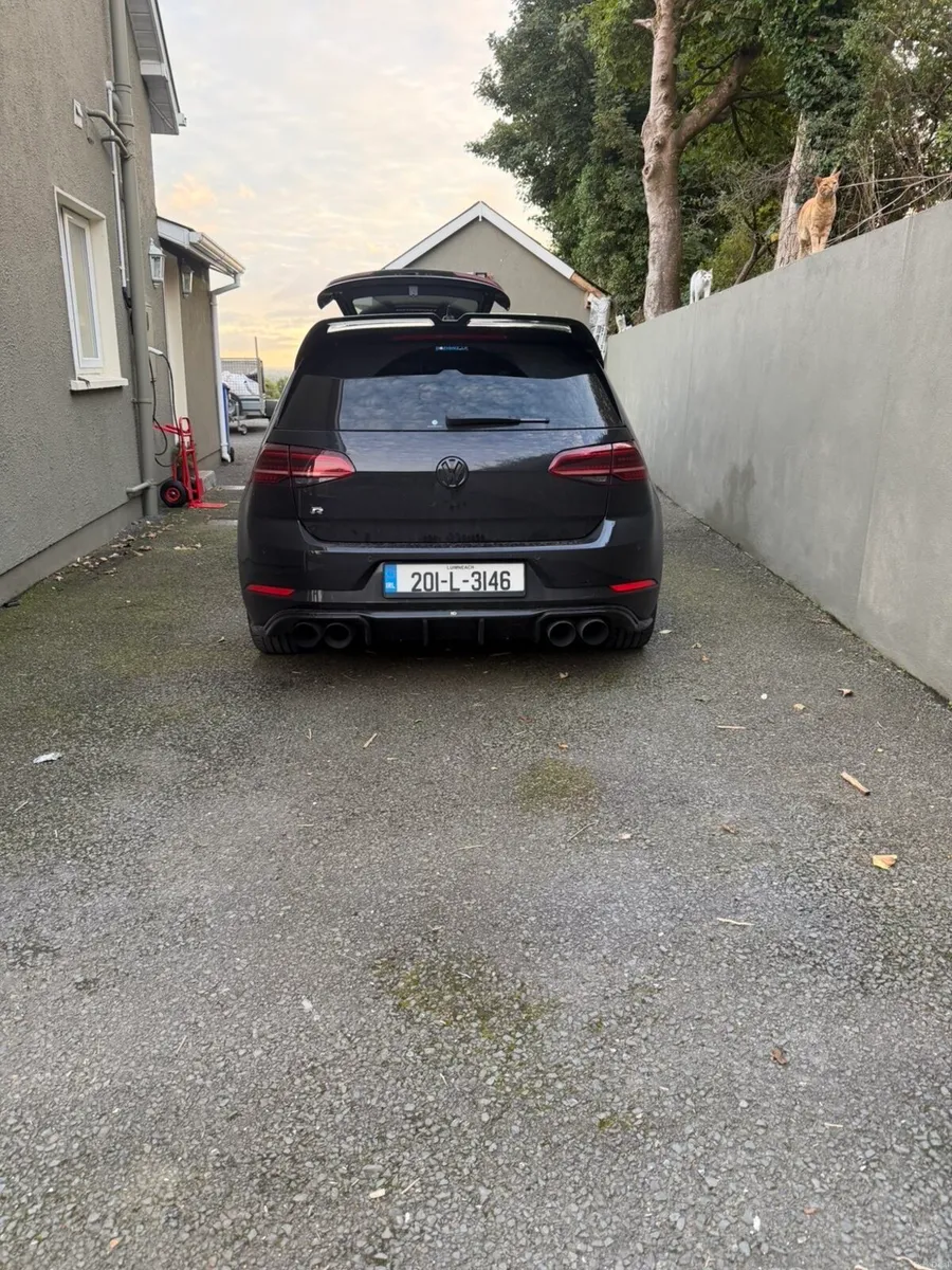 Golf R - Image 5
