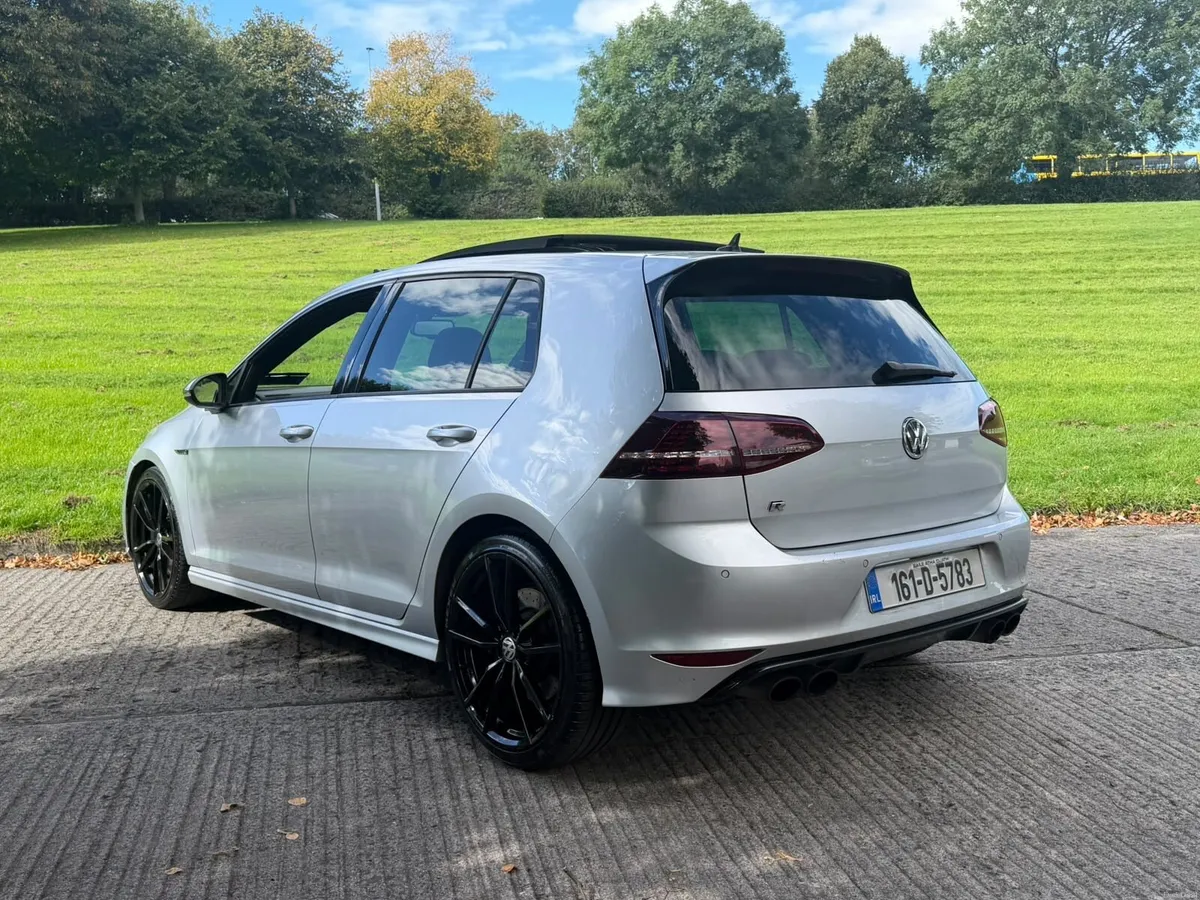 VOLKSWAGEN GOLF R 2.0 TSI AUTO - Image 6