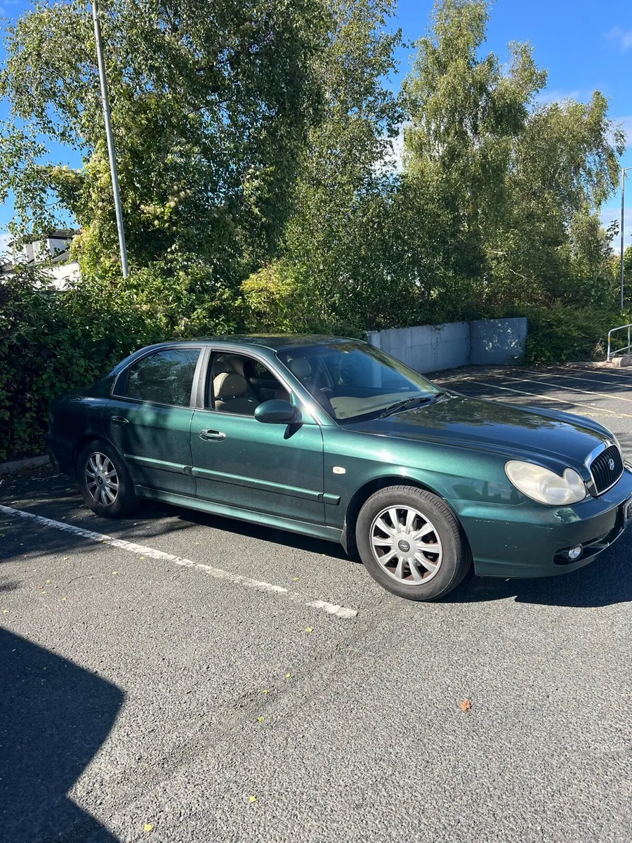 **Rare 2005 Hyundai Sonata** - Image 3