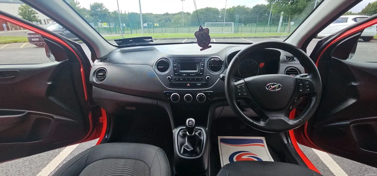 2018 Hyundai i10  1.0 – LOW MILEAGE - 41,668 MILES - Image 3