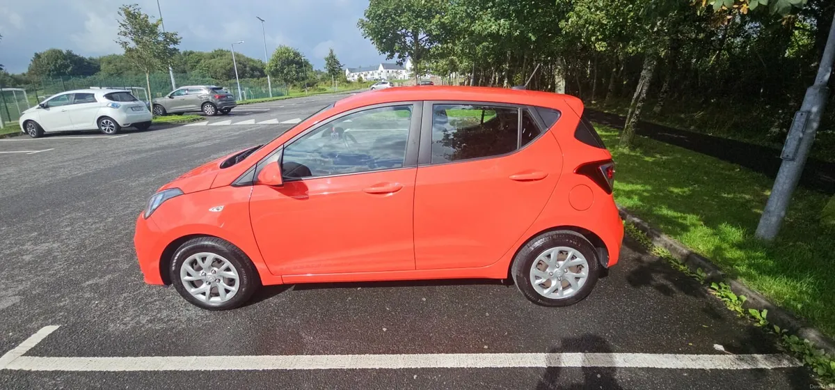 2018 Hyundai i10  1.0 – LOW MILEAGE - 41,668 MILES - Image 1