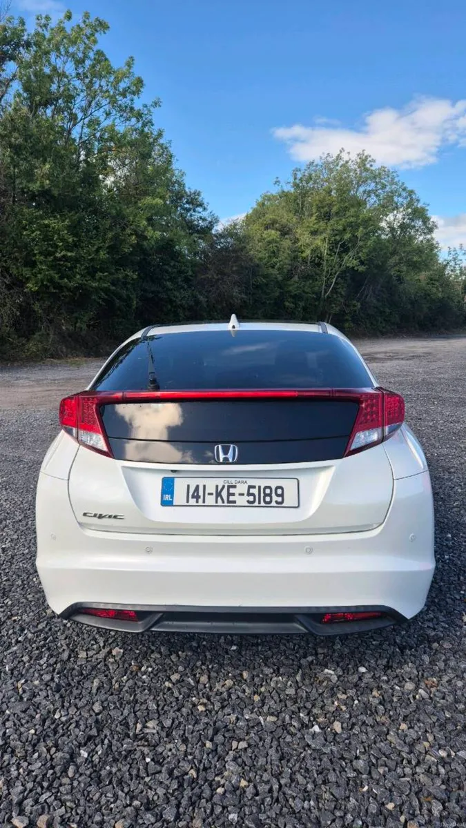 Honda Civic 2014 1.6 Diesel  TOP SPEC - Image 4