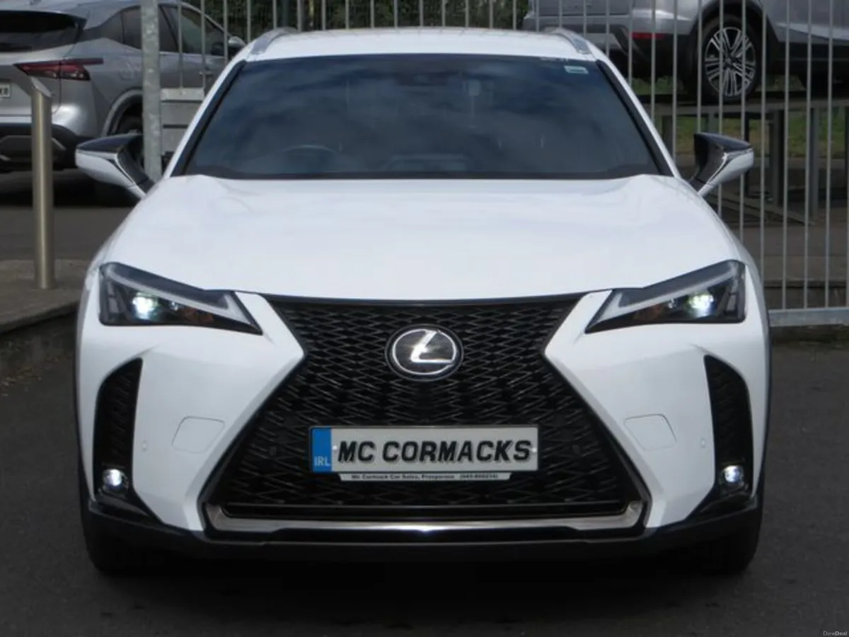 Lexus UX 250H F SPORT DESIGN - Image 2