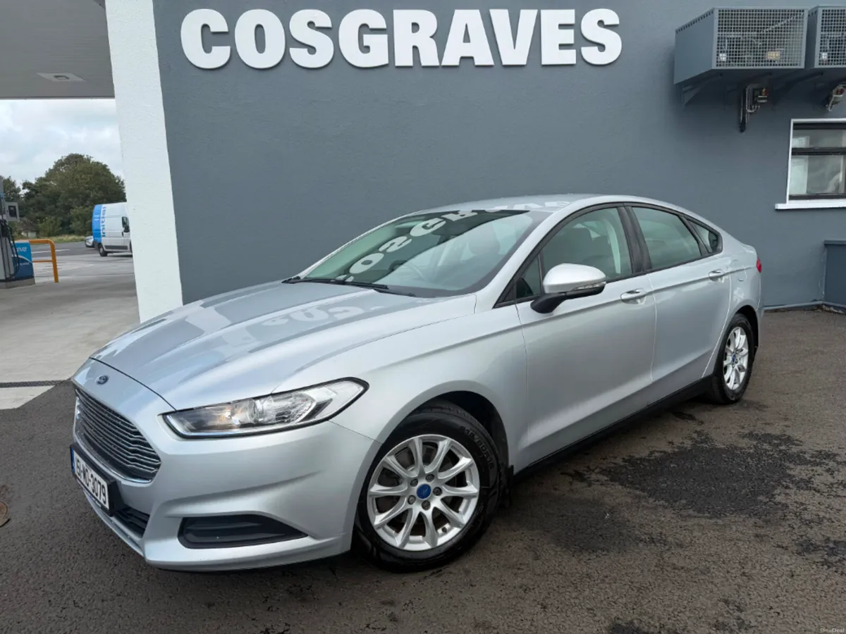 Ford Mondeo 1.6 TDCI Style ECO S/S 115PS 5DR * BLU - Image 3