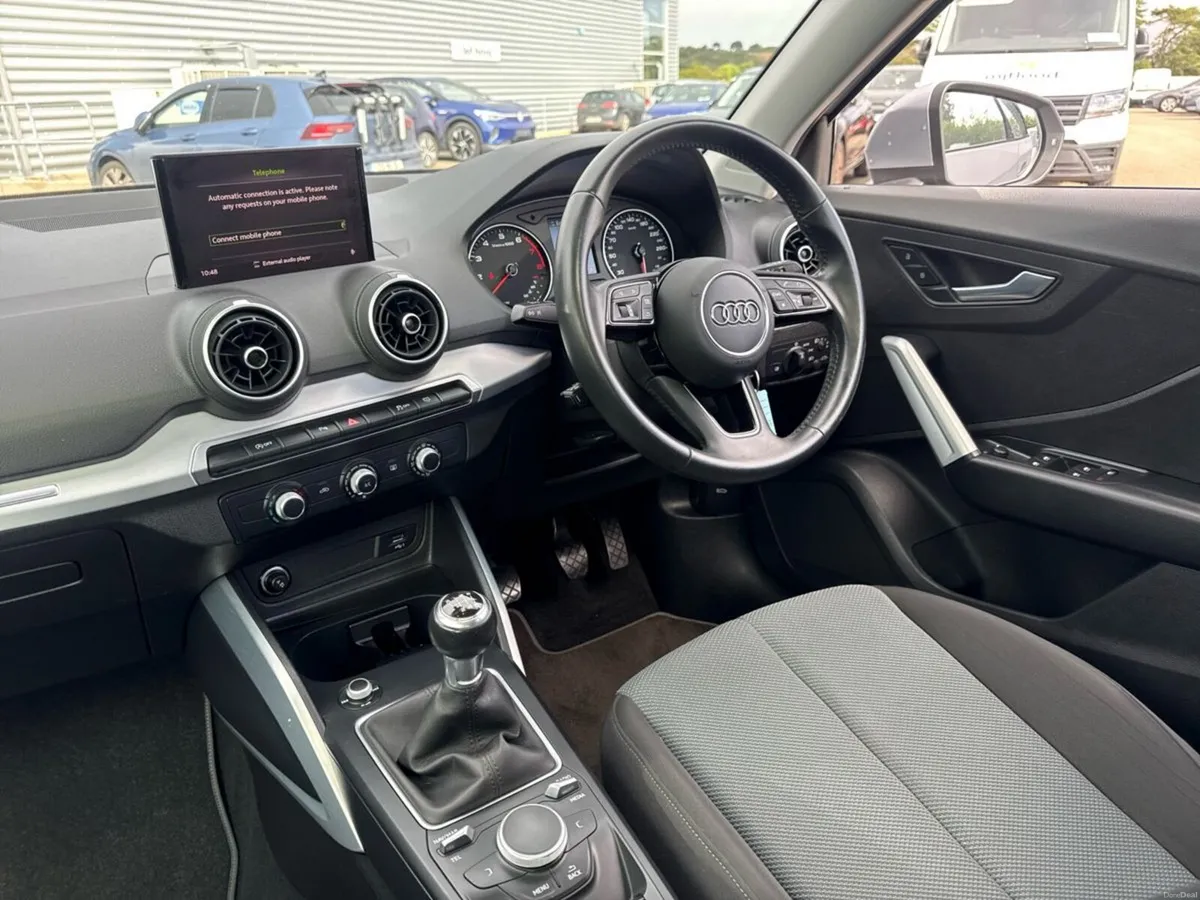 Audi Q2 30 TFSI 116HP SE - Image 2