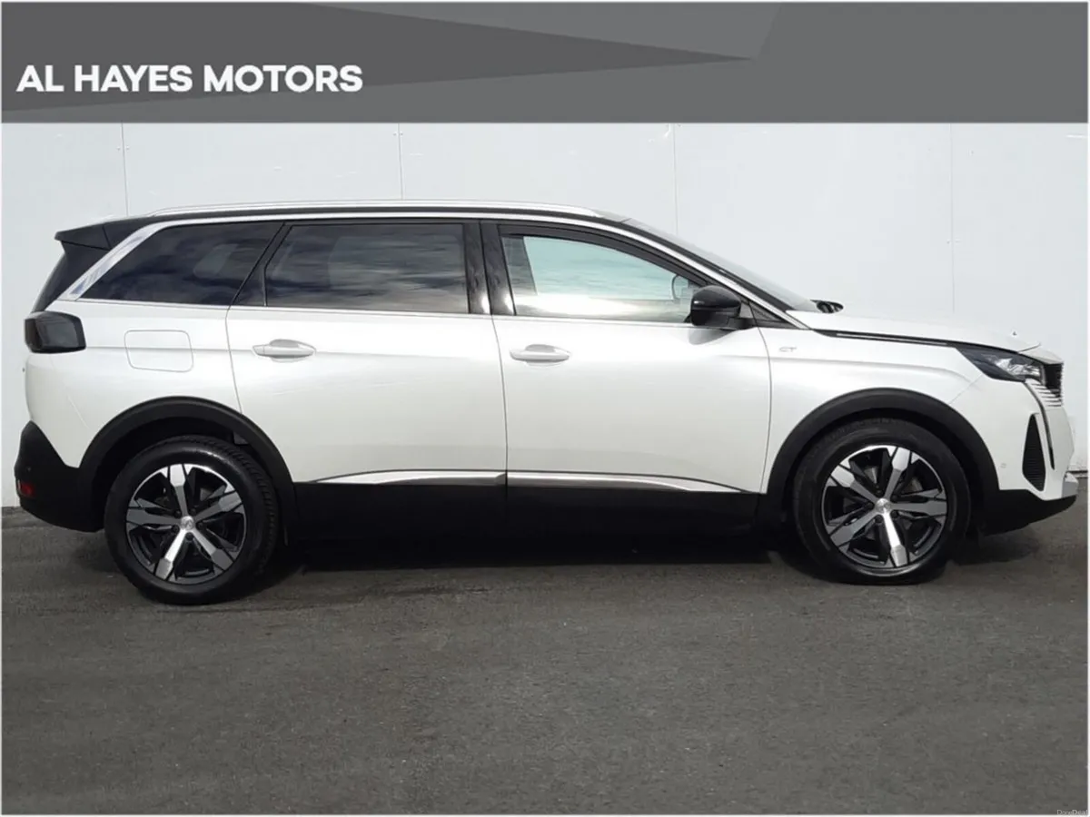 Peugeot 5008 **AUTOMATIC**FACELIFT GT 1.5 BLUE HDI - Image 6
