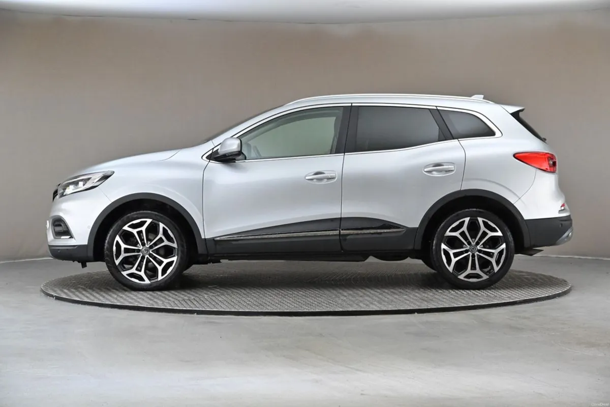 Renault Kadjar 1.3 TCE GPF GT LINE 6SPD **FULL LEA - Image 5