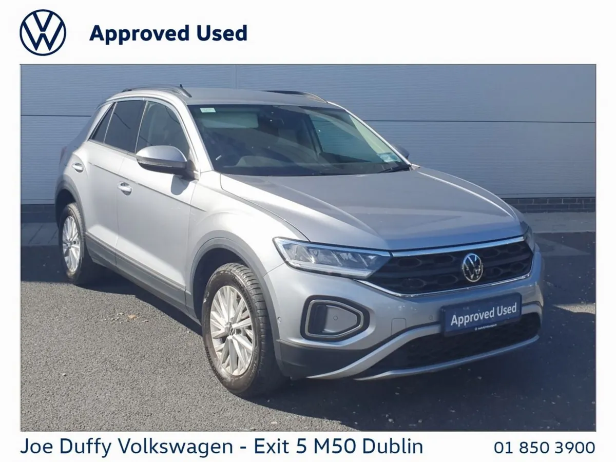 Volkswagen T-Roc LIFE 1.0TSI 110HP M6F MANUAL - Image 1
