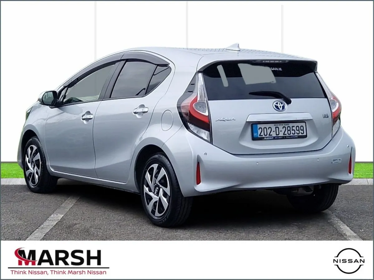 Toyota Aqua HYBRID S-STYLE 1.5 - Image 3