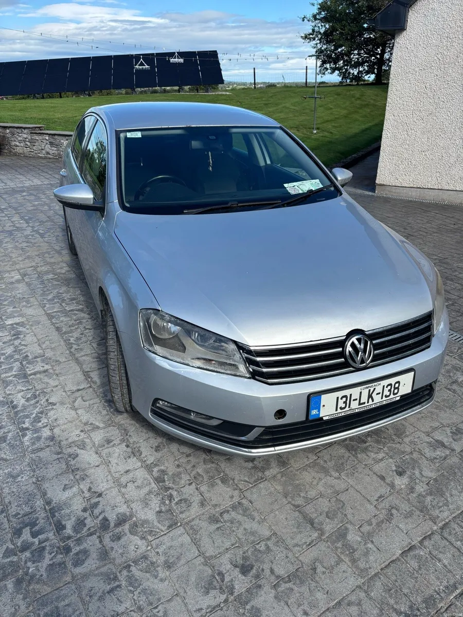 Volkswagen Passat - Image 2