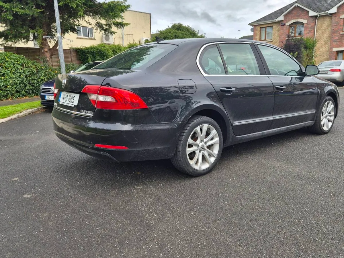 Skoda Superb - Image 4