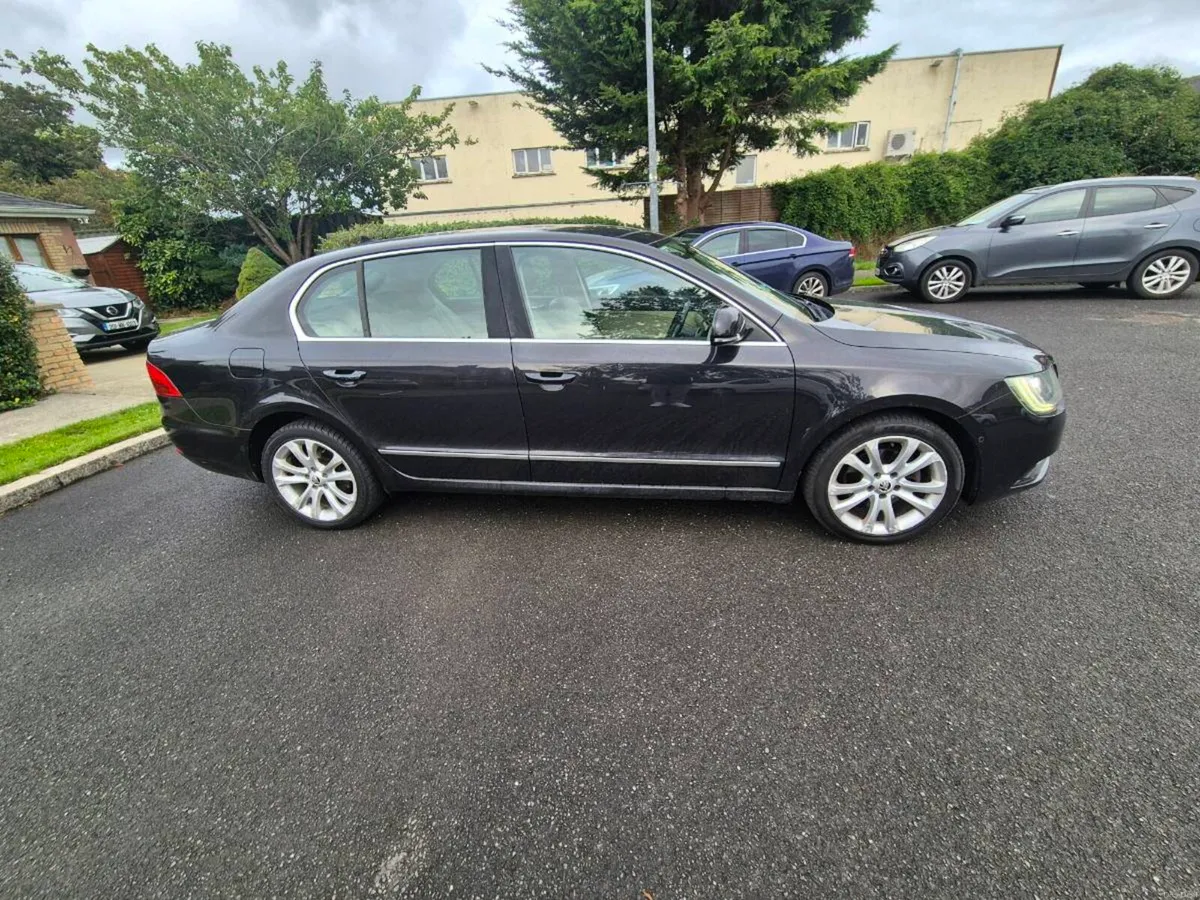 Skoda Superb - Image 6