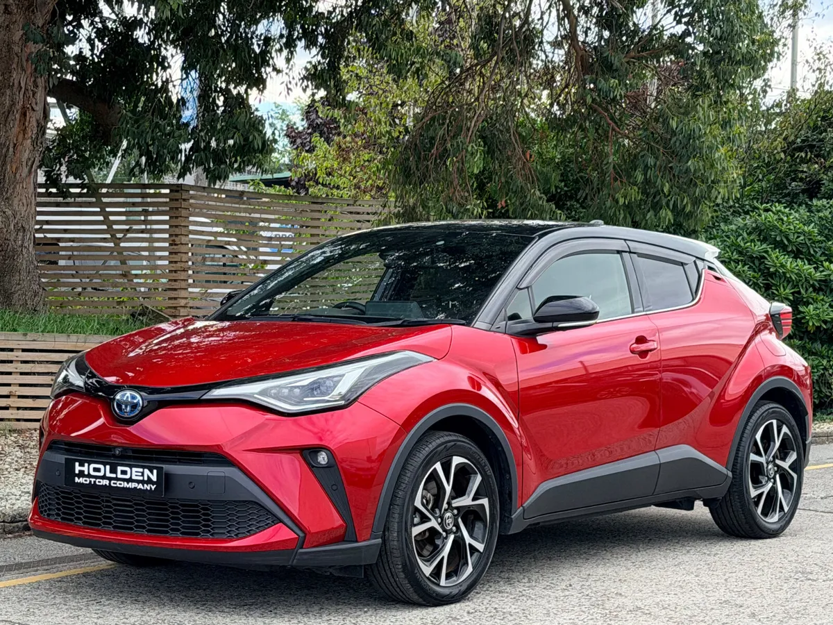 2023 TOYOTA C-HR..2 KEYS..HEATED SETAS - Image 1