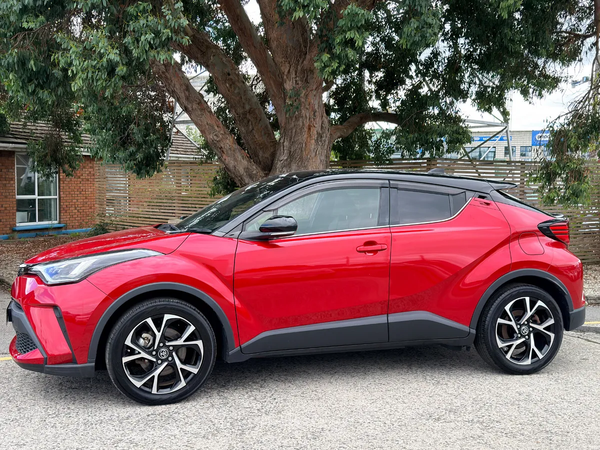 2023 TOYOTA C-HR..2 KEYS..HEATED SETAS - Image 6