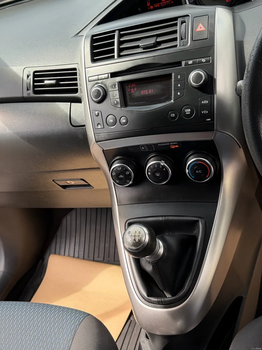 Toyota Verso 2016 - Image 6